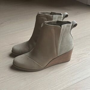 Toms Tan Wedge Ankle Boots, size 7